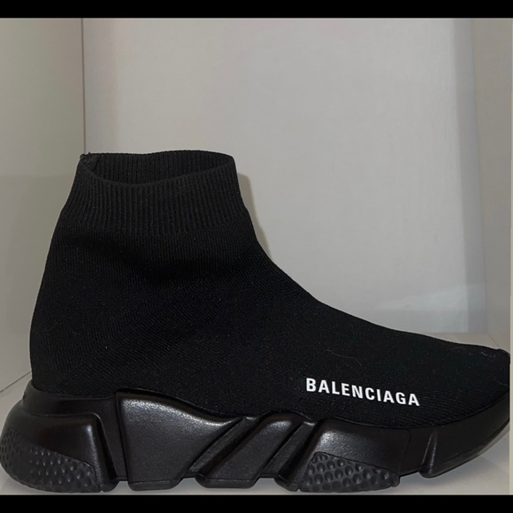Balenciaga size 6 black on black - Picture 5 of 6